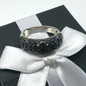 Flower Shaped Black Spinel Stones Ring Sterling Silver Size 7